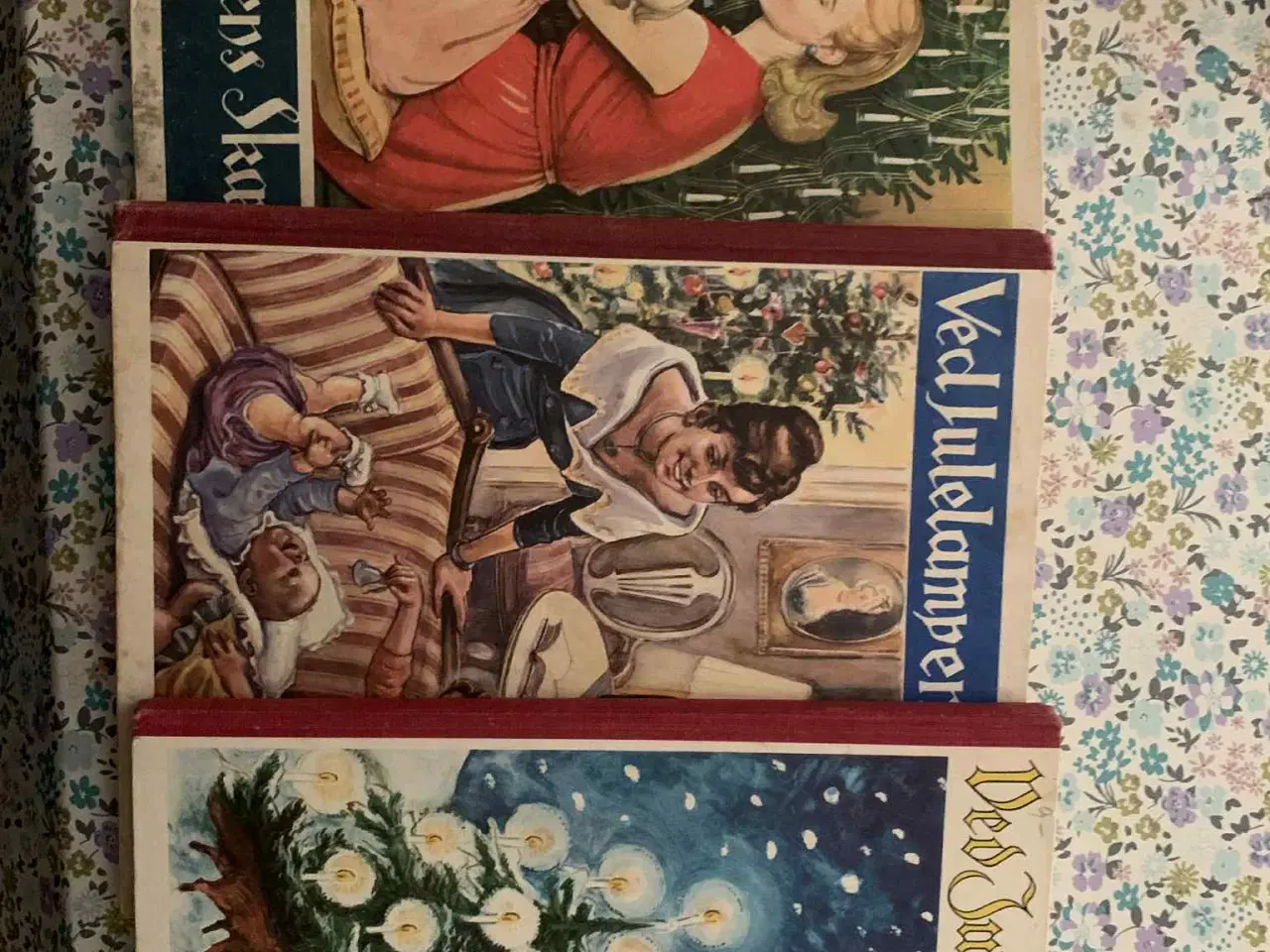 Billede 2 - Ved Julelampens Skær