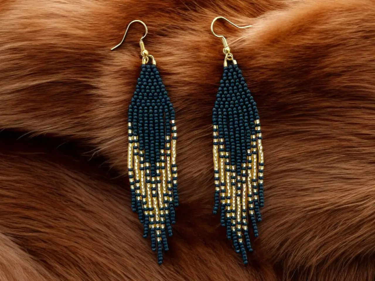 Billede 2 - Grønlandske øreringe, håndlavede 