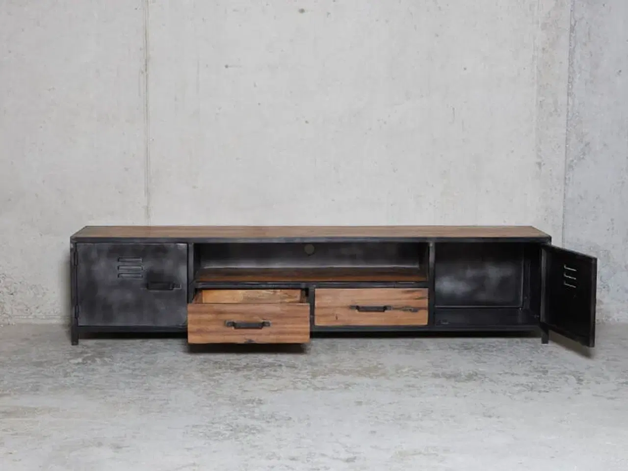 Billede 3 - Nyt Tv bord 200 Train