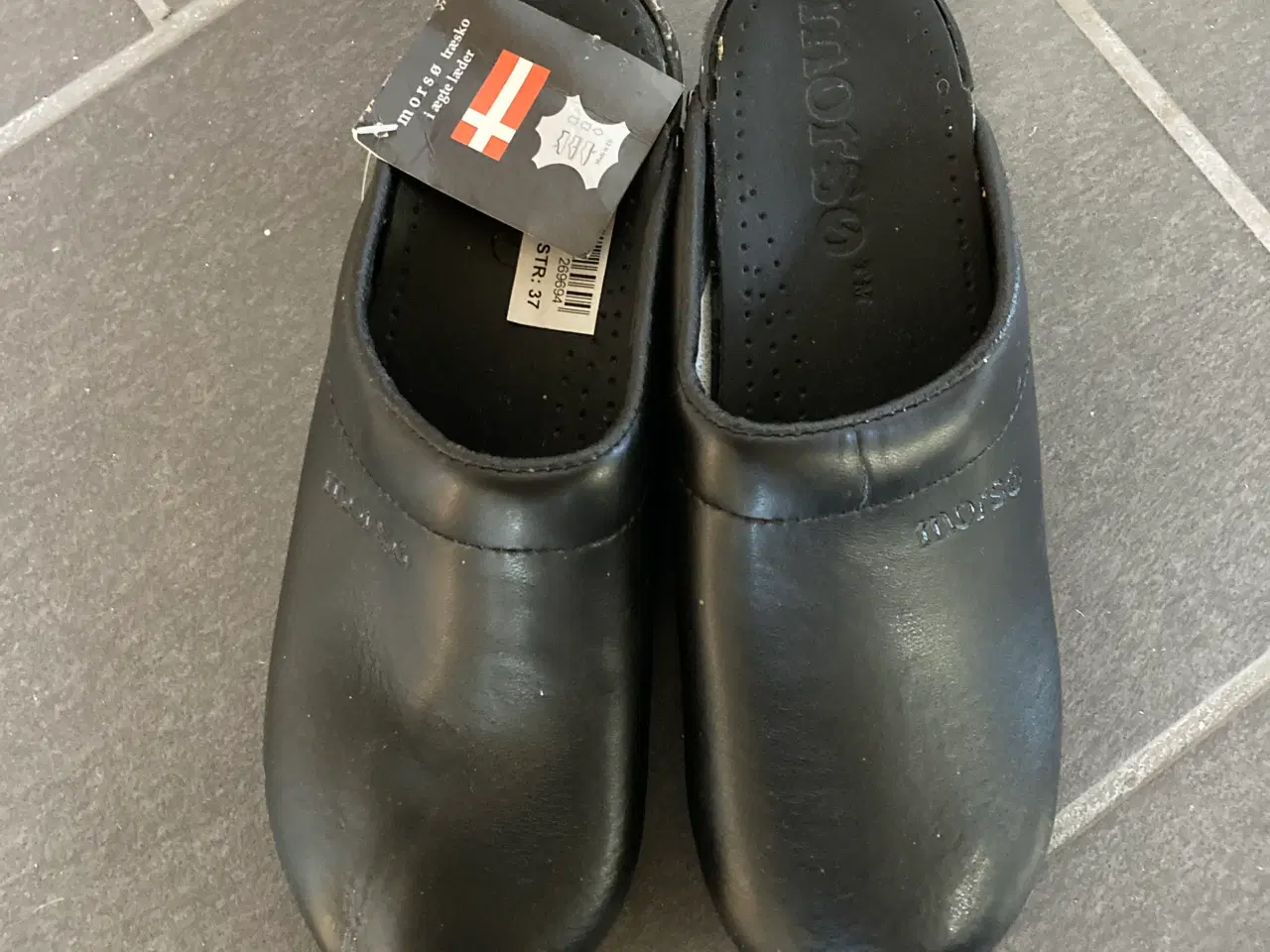 Billede 1 - Nye træsko str. 37 - julegave?