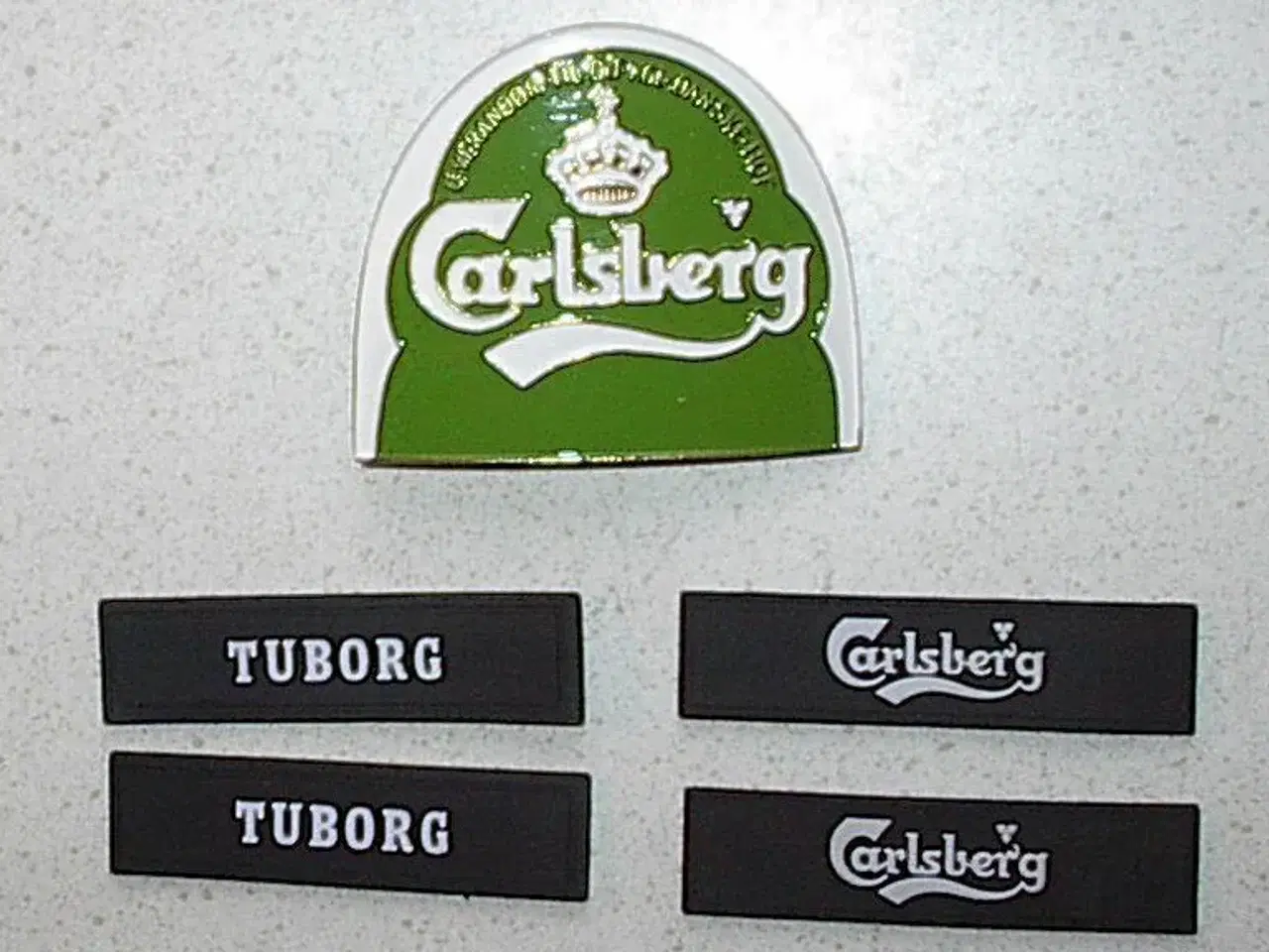 Billede 1 - Carlsberg kasket mærke + 4 Carlsberg/Tub