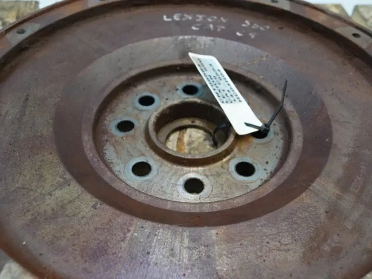 Billede 5 - Lexion 550 Cat C9 Montering Svinghjul 144-9553