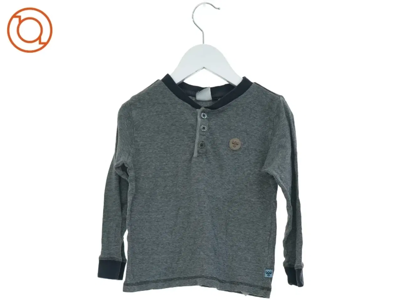 Billede 1 - Bluse fra Hummel (str. 116 cm)