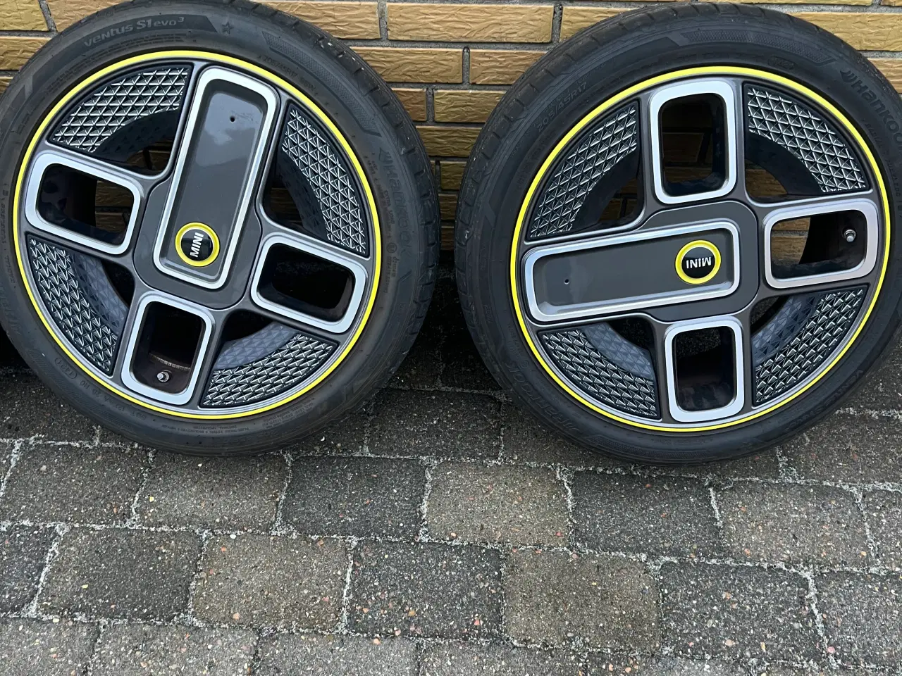 Billede 2 - 17” org Mini Cooper sommerhjul 