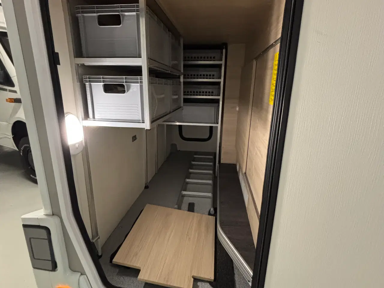 Billede 5 - Autocamper til salg - Chausson 630 Titanium VIP