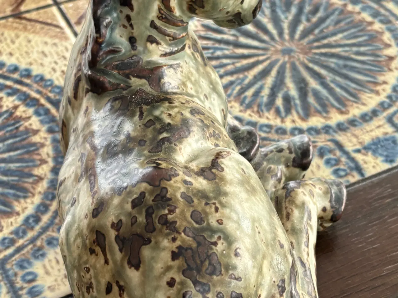 Billede 2 - Liggende føl, Royal Copenhagen stentøjsfigur 