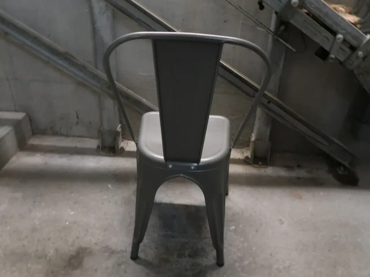 Billede 3 - 16 stk. Bistrostol i metallisk stål