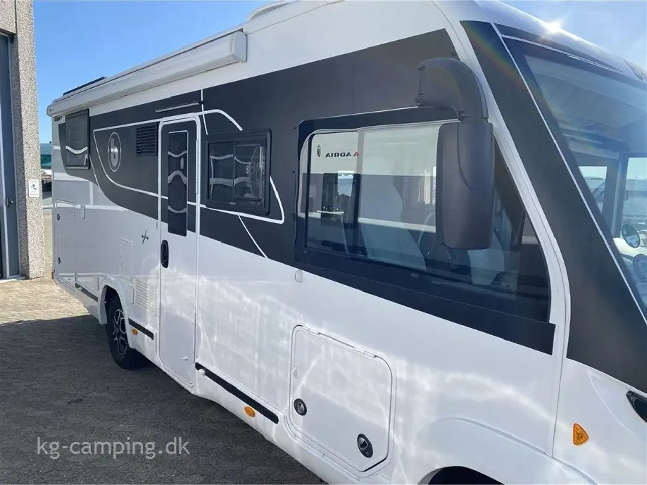 Billede 4 - 2021 - Benimar Amphitryon 967 Northautokapp   Spændende SUPER velholdt Benimar autocamper
