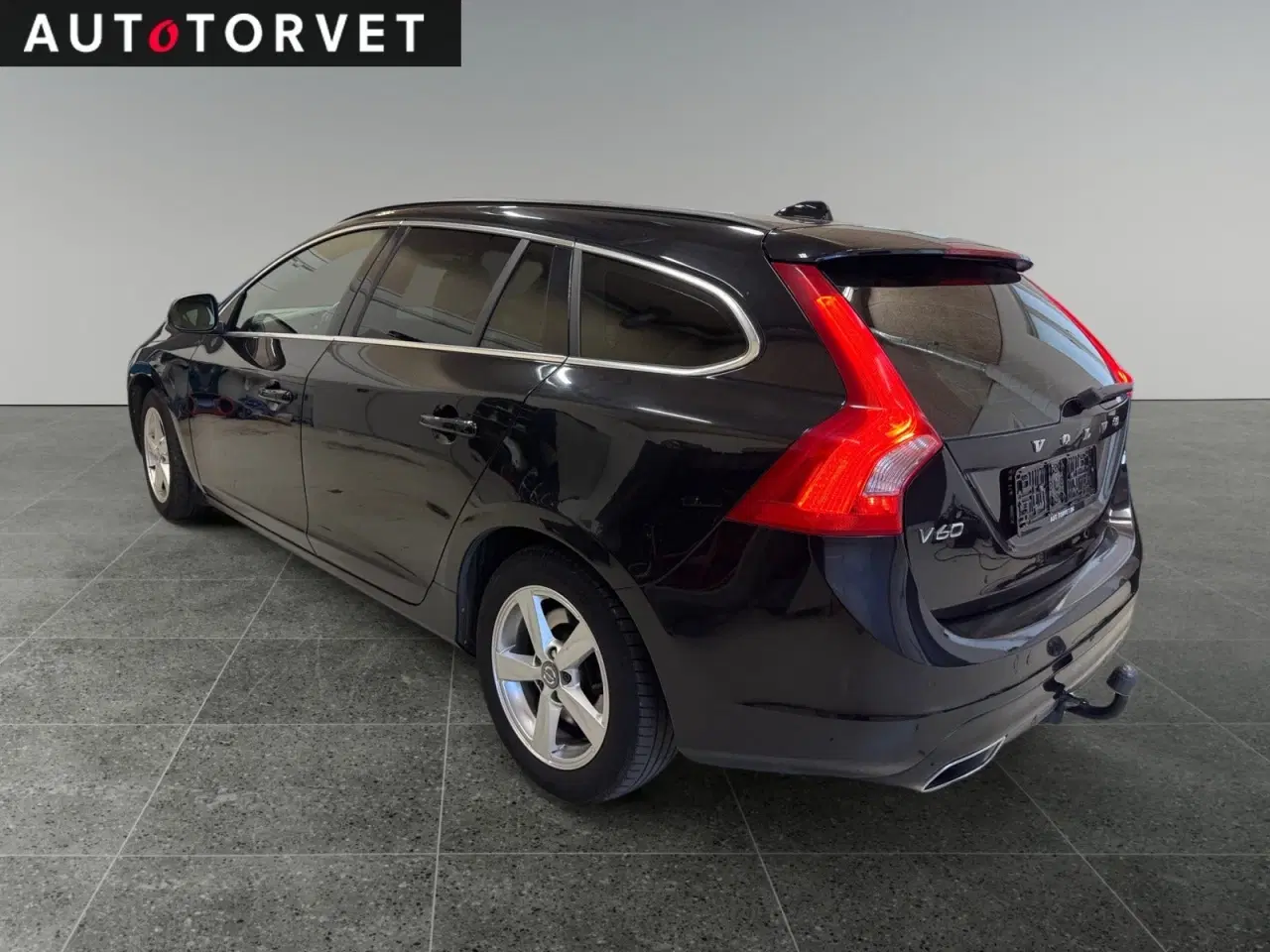 Billede 4 - Volvo V60 2,0 D4 181 Momentum aut. Van