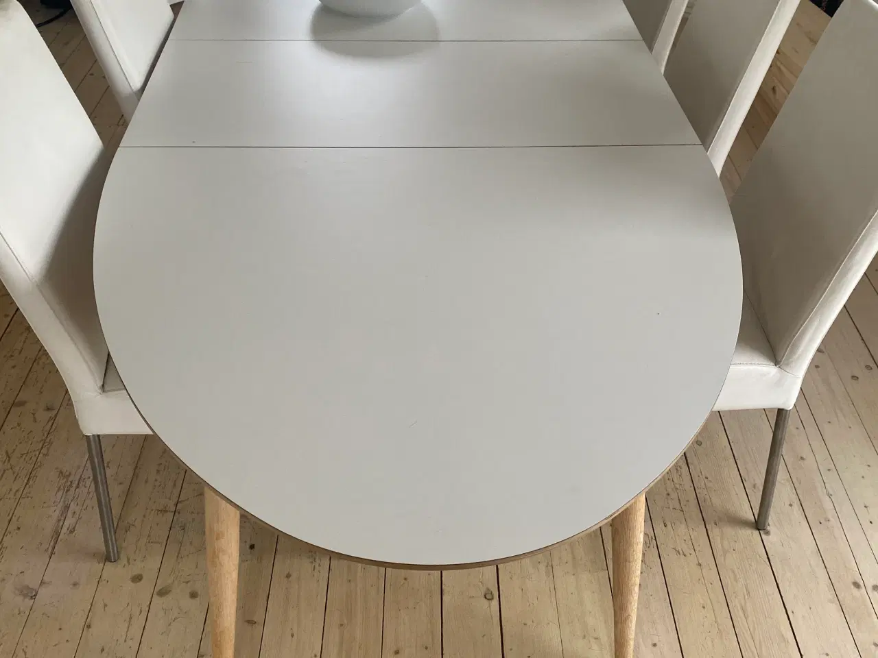 Billede 2 - Kristensen og Kristensen Læderstole hvid