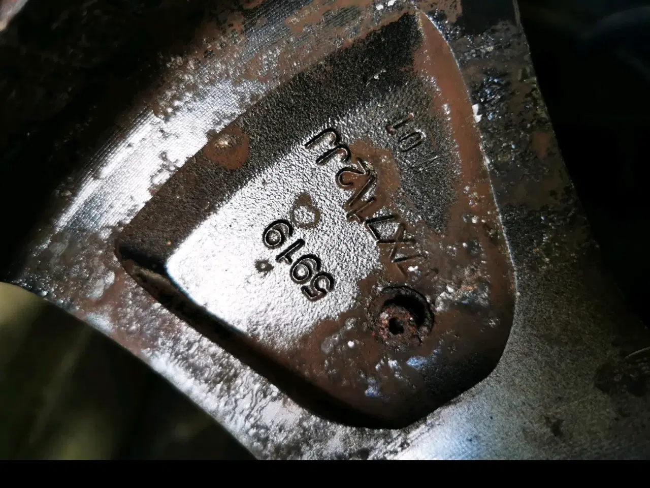 Billede 5 - VW T4 fælger med dæk