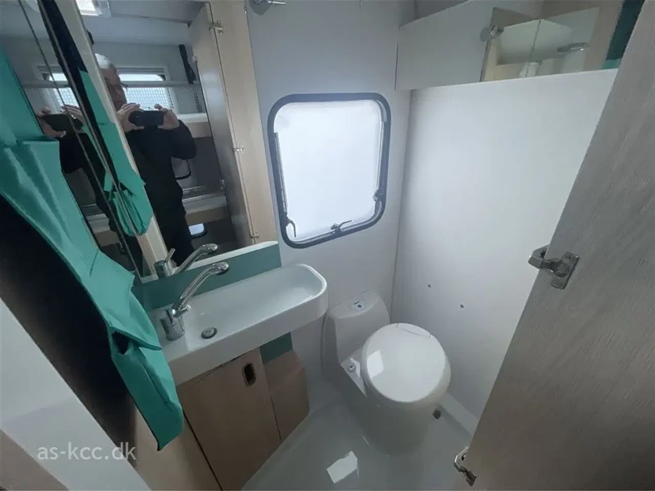 Billede 6 - 2023 - Adria Aviva 522 PT 3 køjer Adria Adiva 522 PT 3 køjer og dobbeltseng