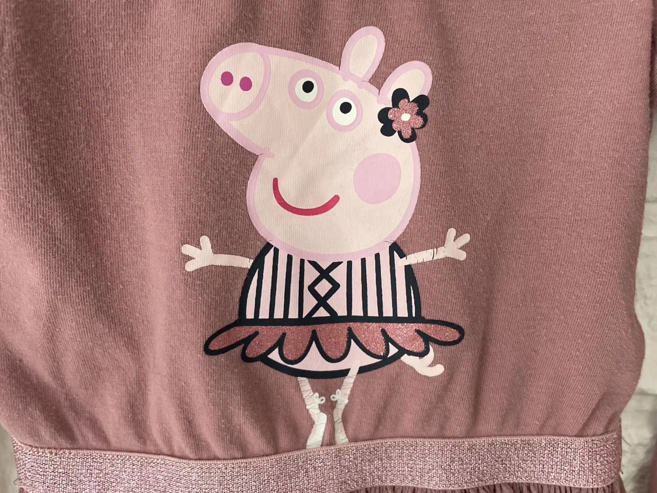 Billede 3 - Sød Gurli Gris kjole str 86