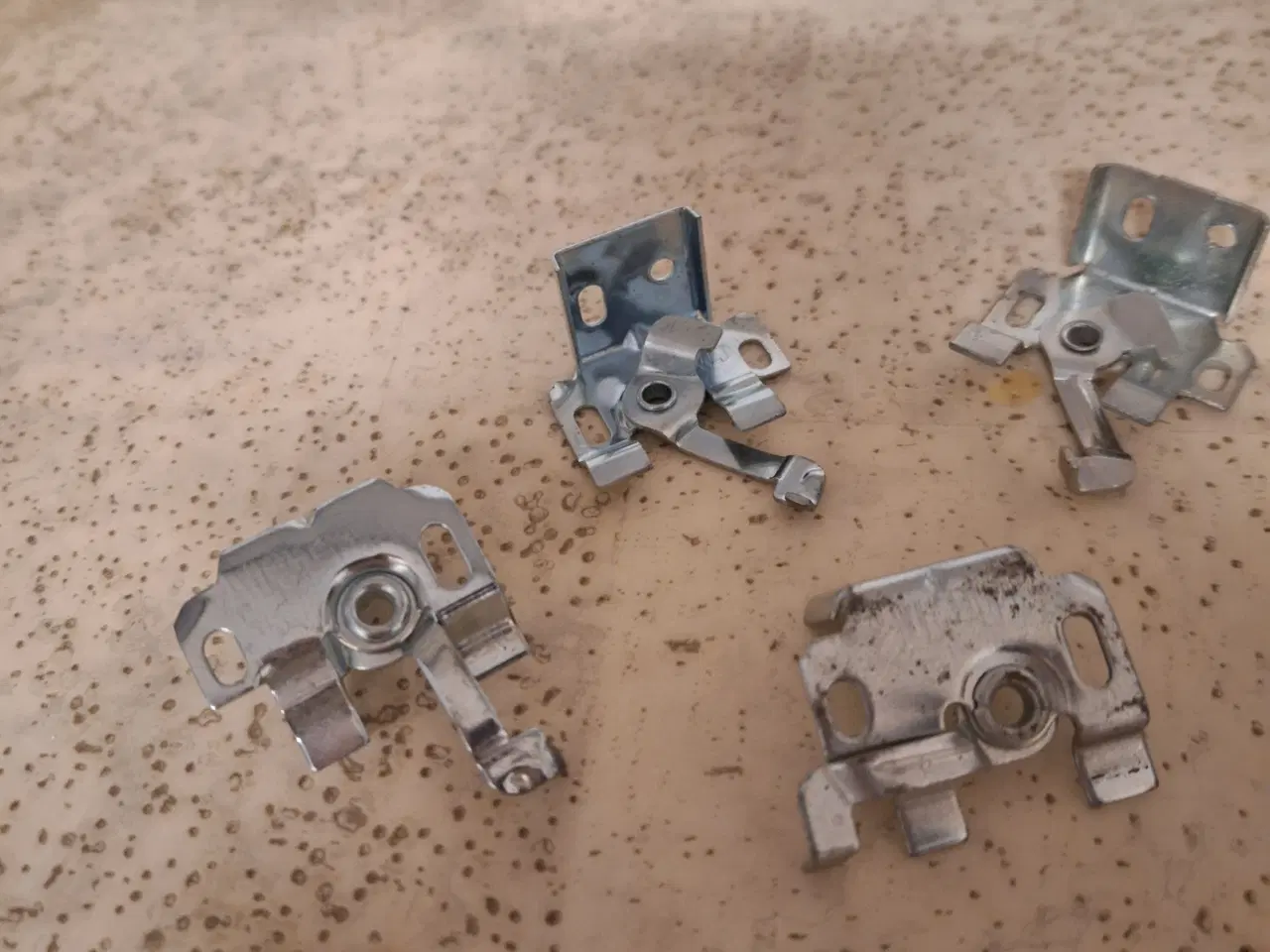 Billede 2 - Beslag til aluminium persienne