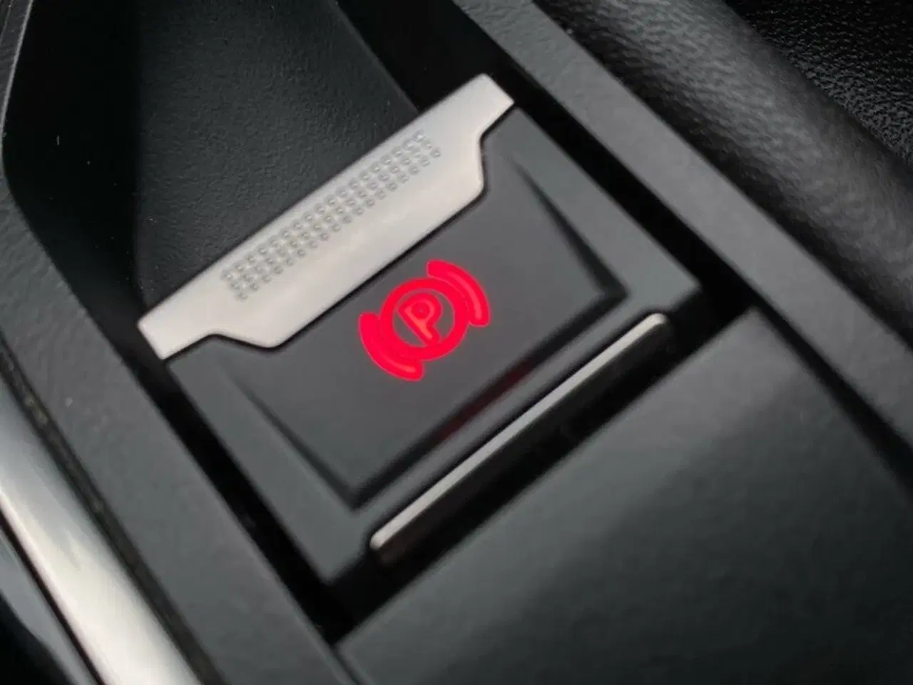 Billede 18 - Peugeot 3008 1,5 BlueHDi Allure 130HK 5d 6g