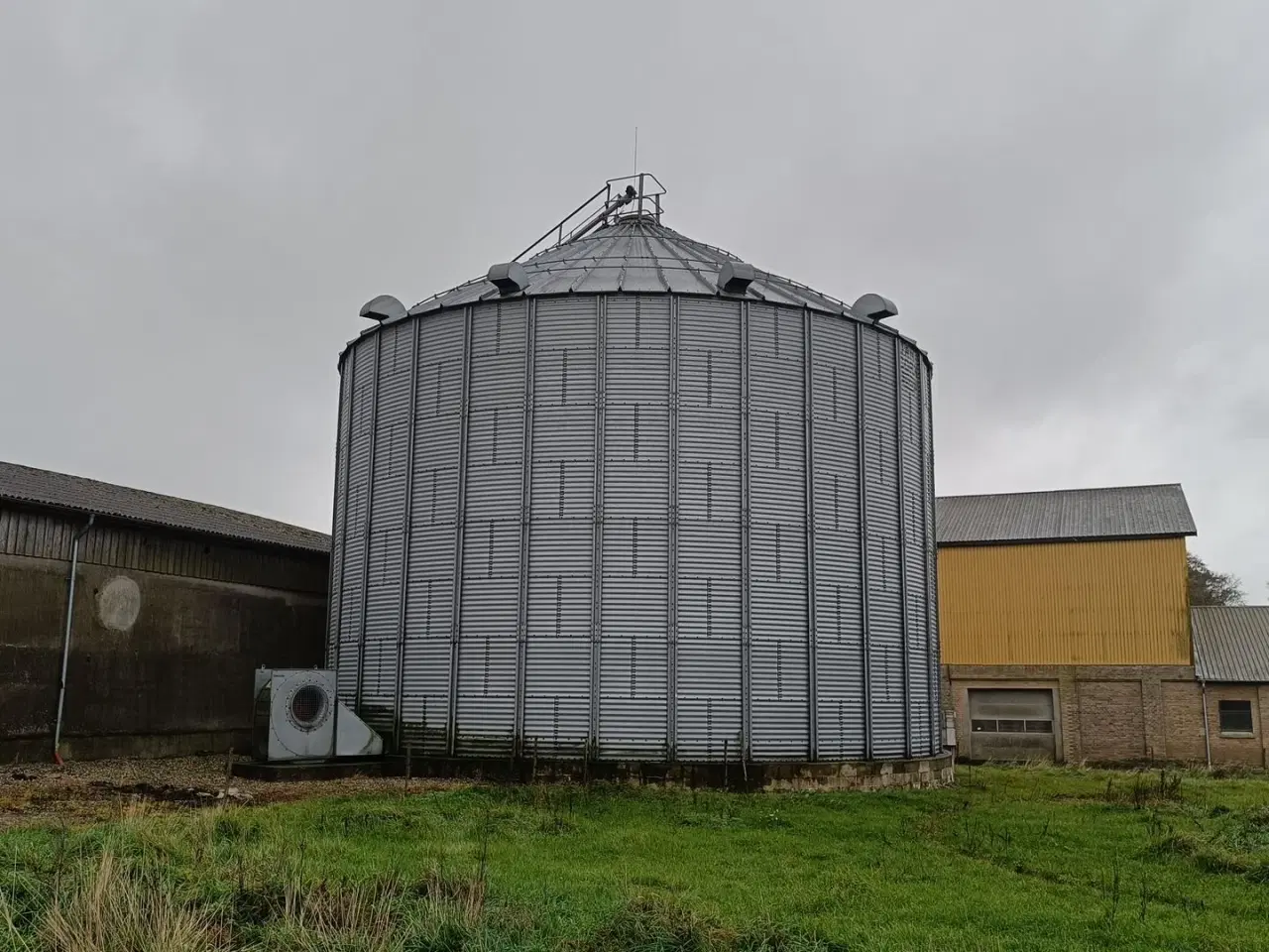 Billede 2 - - - - Dancorn Sukup 1.000 tons