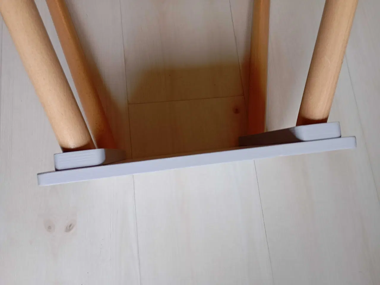 Billede 8 - Skammel / taburet / børne bord 