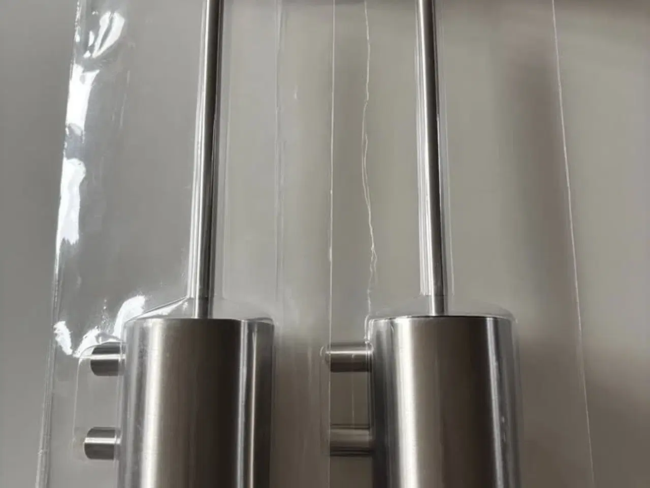 Billede 1 - Pressalit toiletbørste til væg