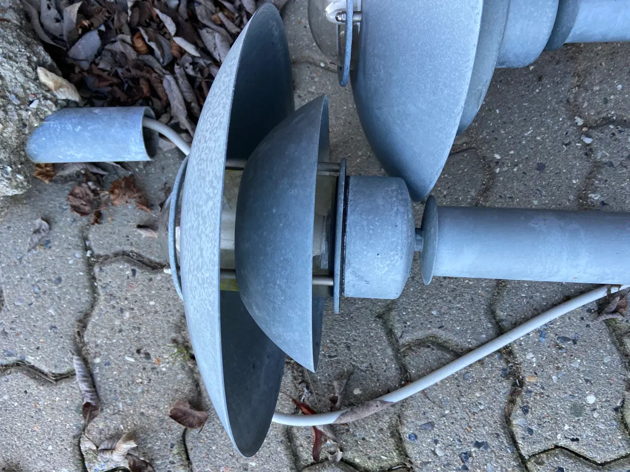 Billede 5 - 3 stk. have-,sti-, indkørsels lamper