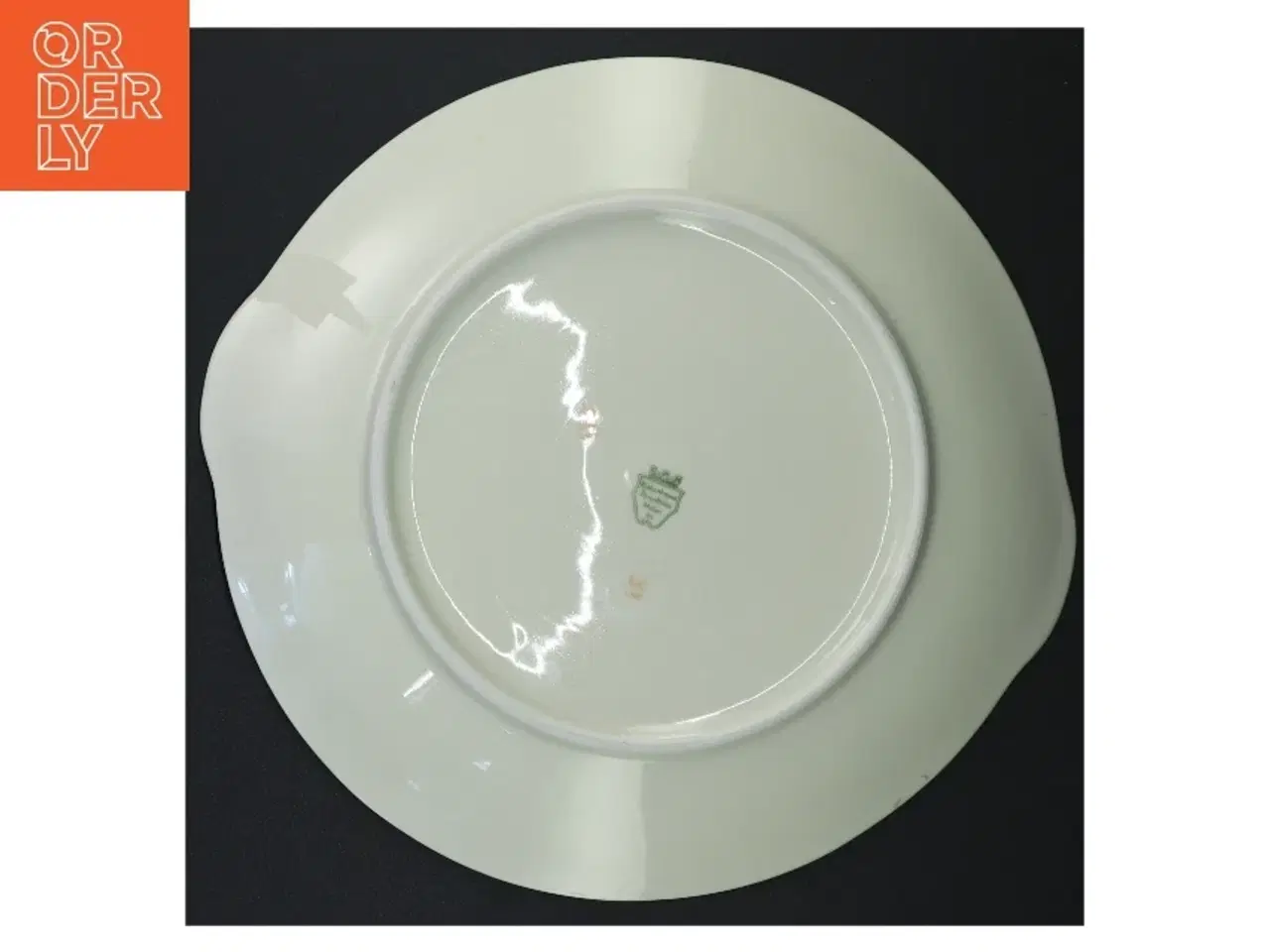 Billede 6 - 3 fade Sort Rose fra fra Kjøbenshavn Porcellains fabrik (str. 25 x 27 x 3 cm og 24 x 20 x 8 cm)