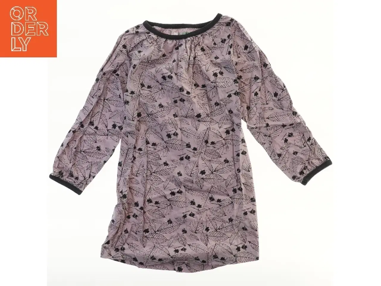 Billede 1 - Langærmet kjole med bladmønster fra Phister & Philina (str. 122)