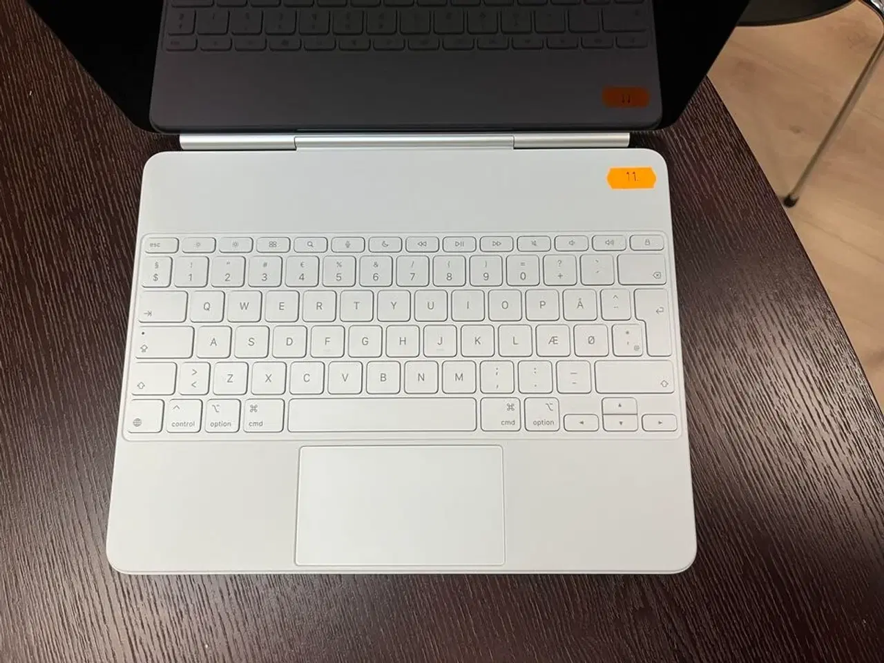 Billede 1 - Apple IPAD Air. 4Gen. Med magic tastertur