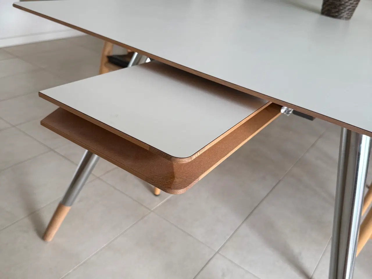 Billede 4 - SIKA spisebord 
