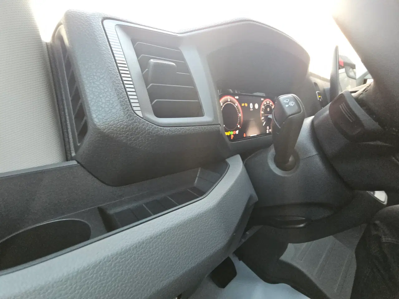 Billede 23 - MAN TGE 3.180 A8 8 pallers, Lukket kasse