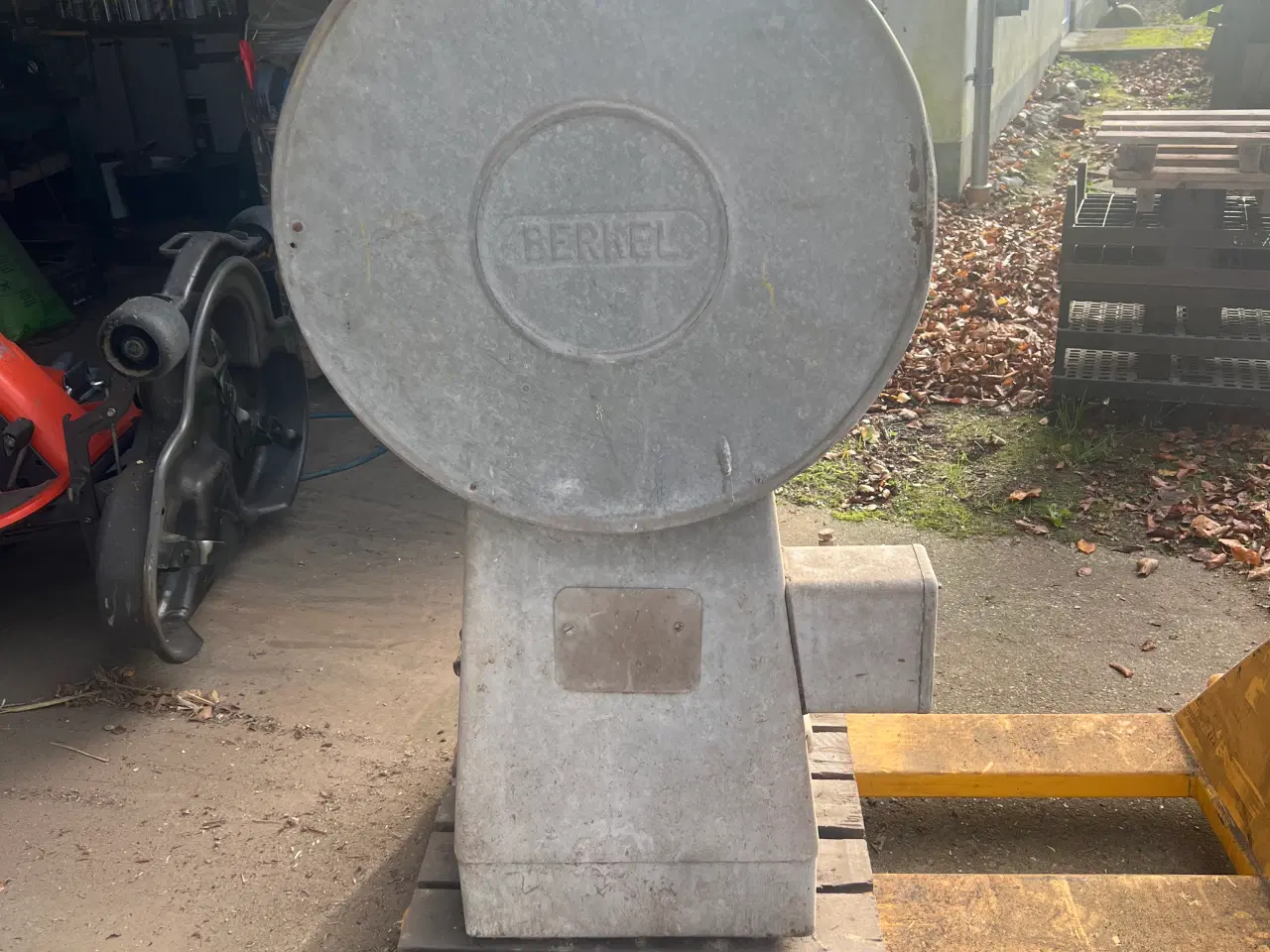 Billede 2 - 40 Kg gulvvægt. Fabr. Berkeley.