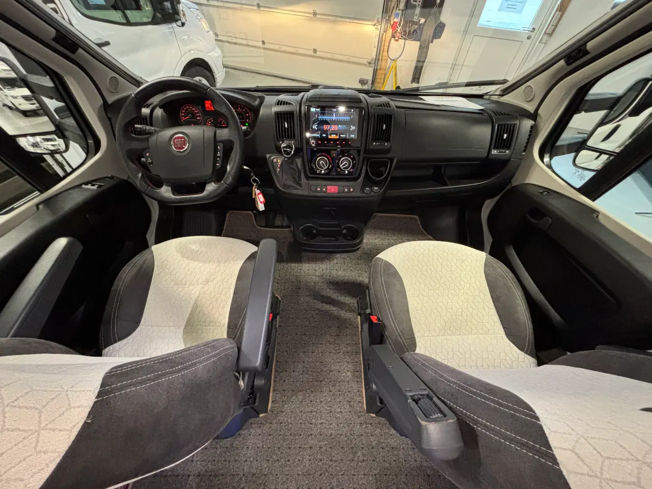 Billede 19 - Autocamper til salg - Chausson 630 Titanium VIP