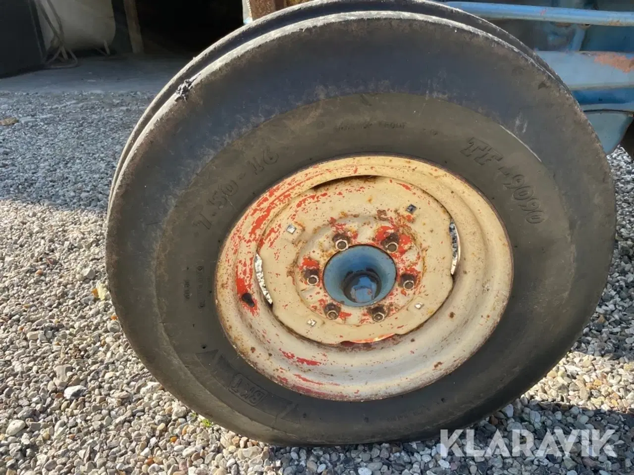 Billede 8 - Veteran traktor Ford 3000 med Rotorklipper