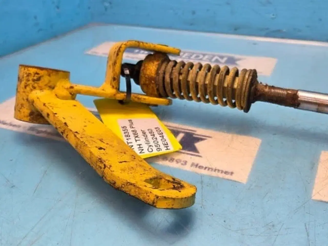 Billede 8 - New Holland TX68 Cylinder 9502450