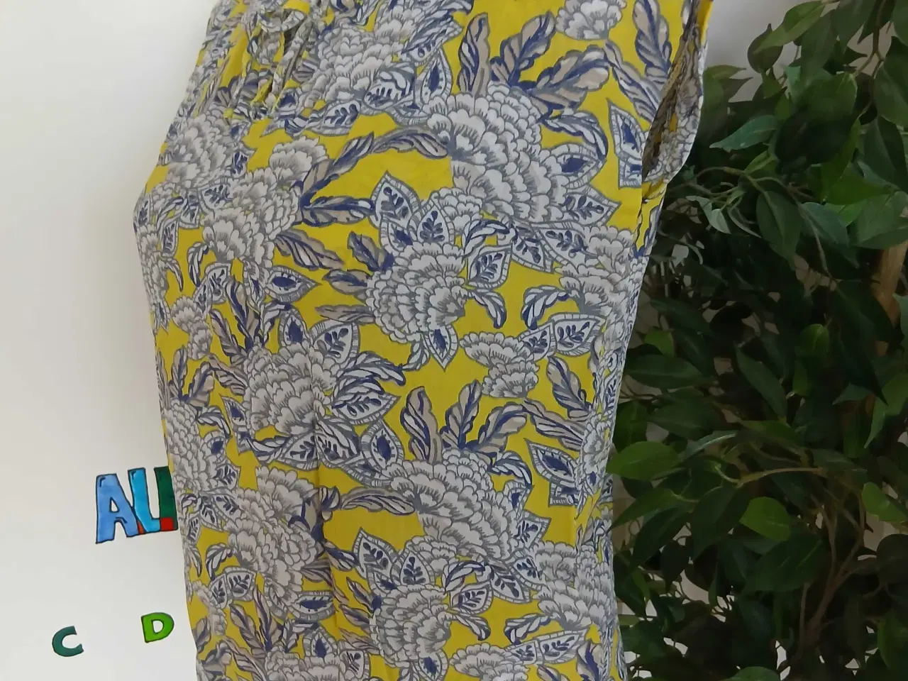 Billede 5 - Top. Masai. Small/36