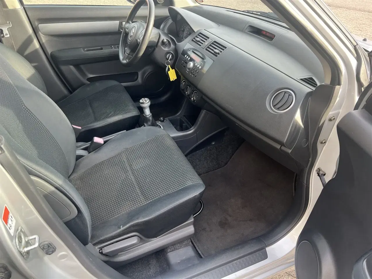 Billede 18 - Suzuki Swift 1,5 GL 102HK 5d