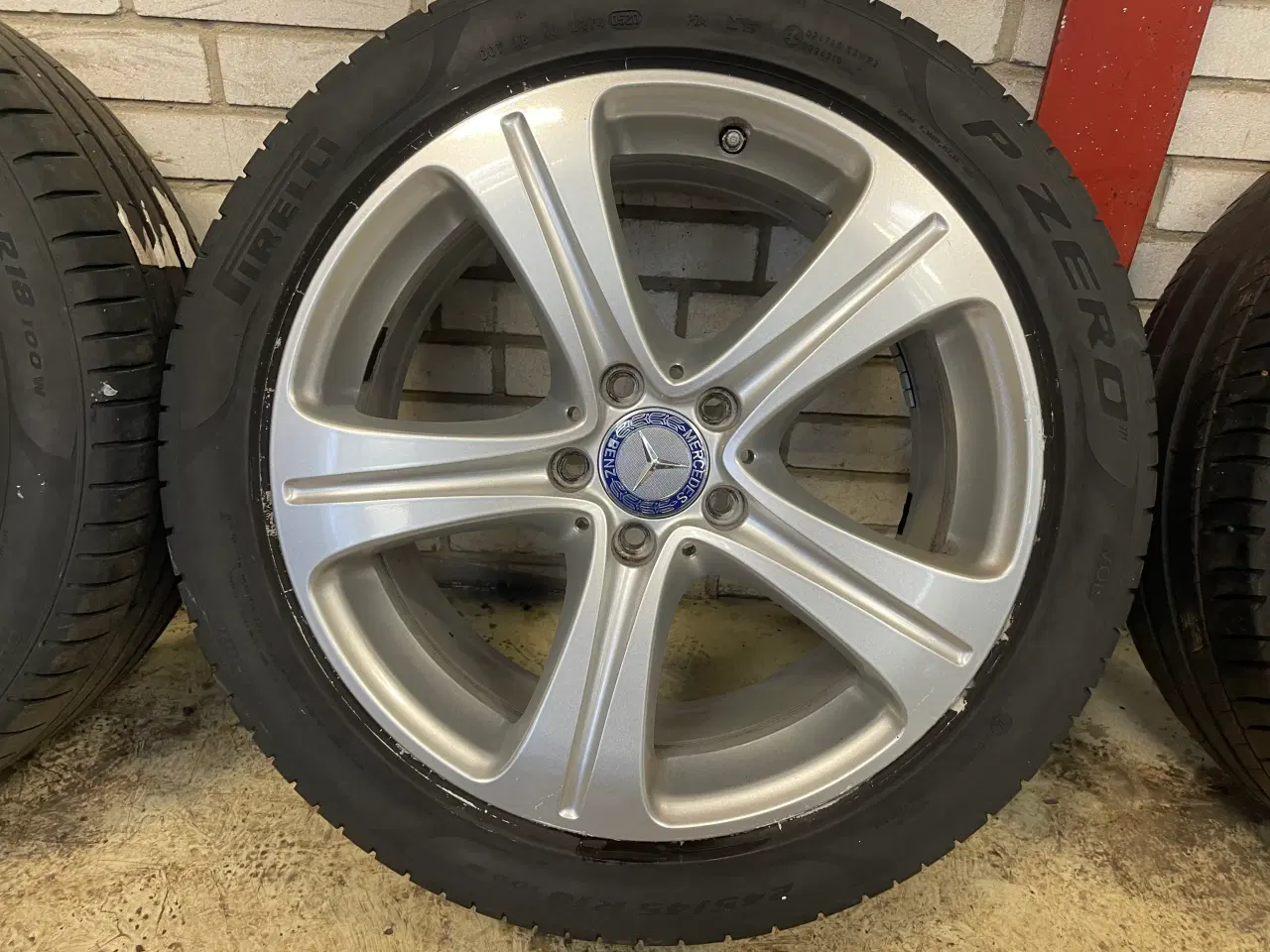 Billede 6 - 18 Mercedes E klasse 245/45r18 Ref.107