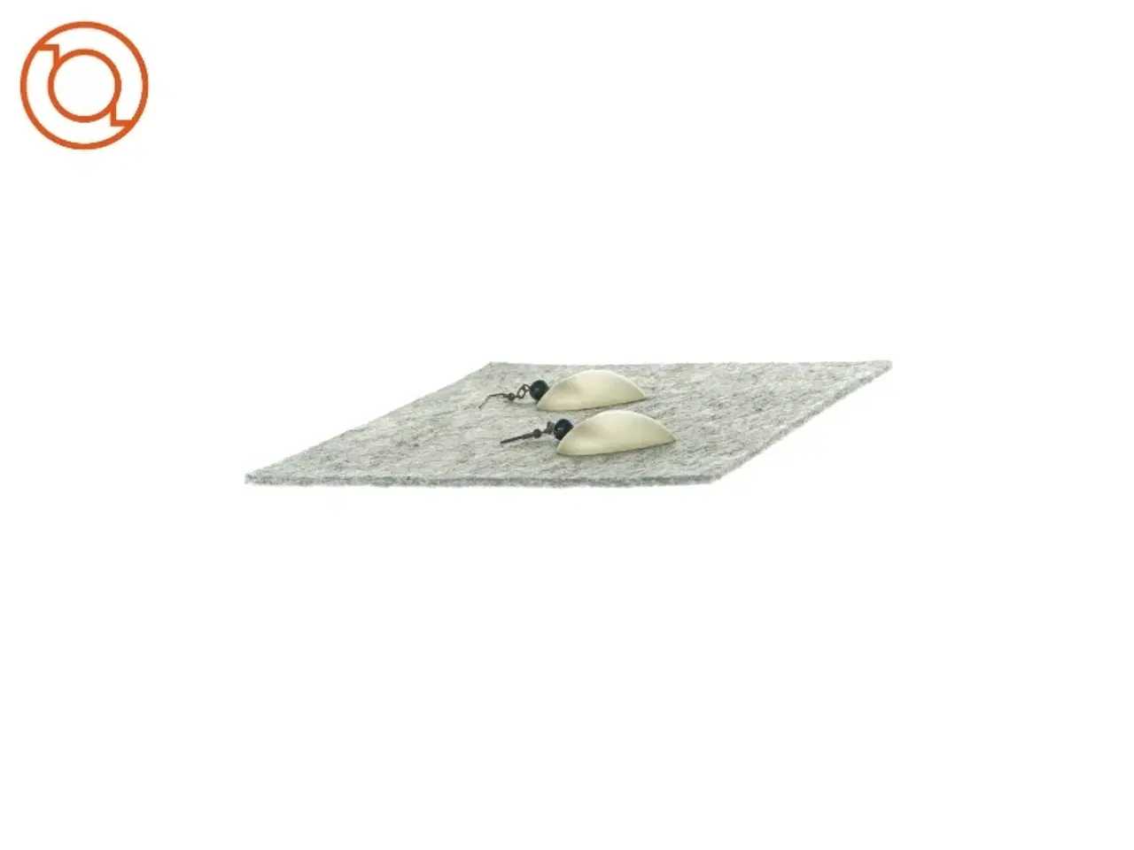 Billede 2 - Hjerte øreringe