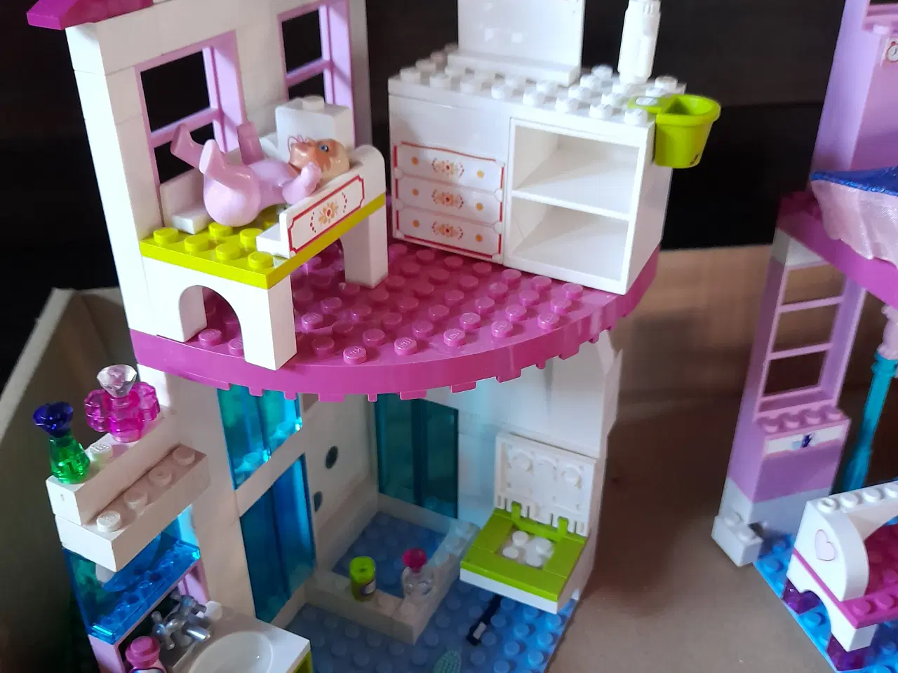 Billede 8 - Belleville med masser af tilbehør.