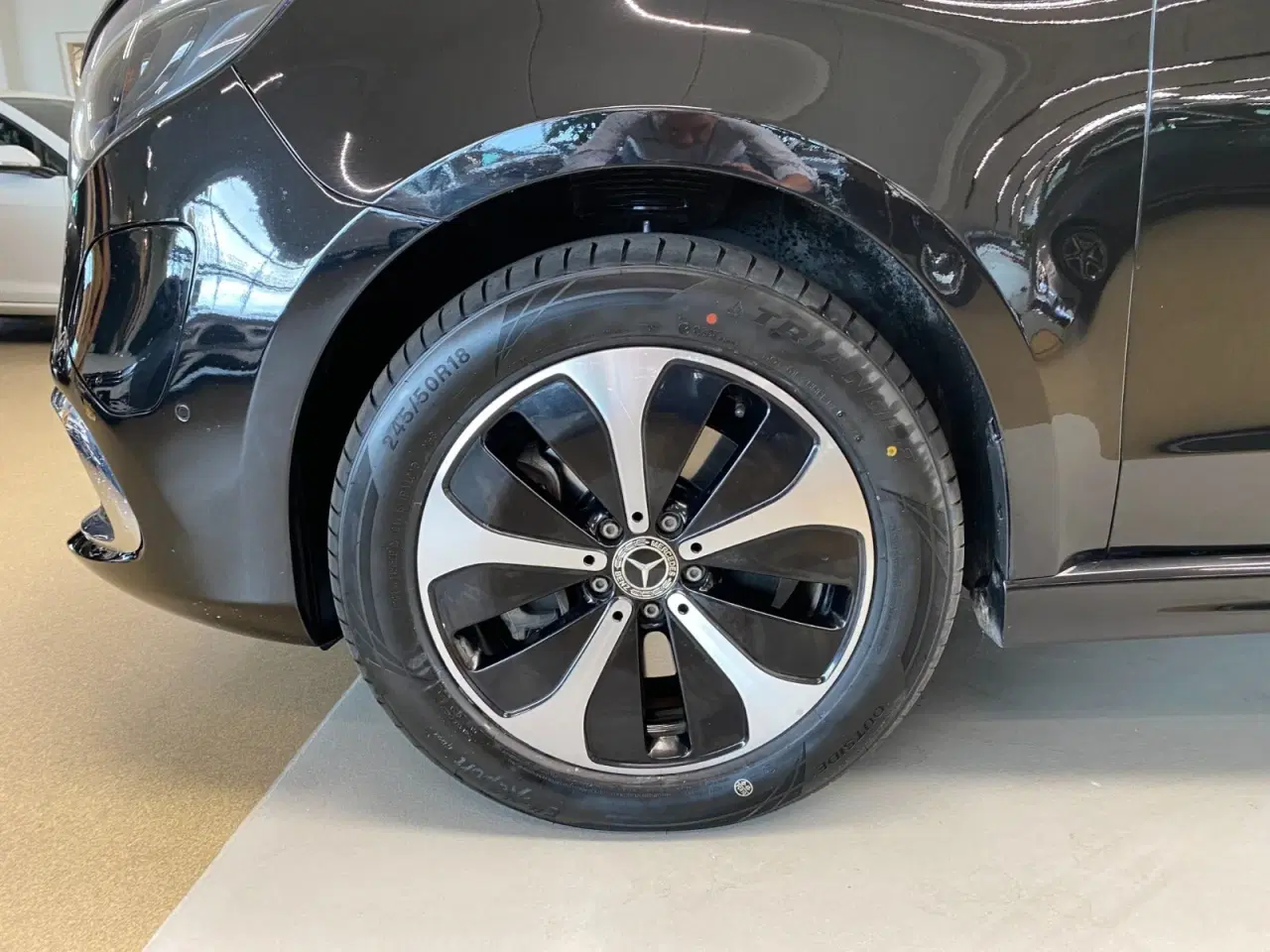 Billede 19 - Mercedes EQV300  Avantgarde XL