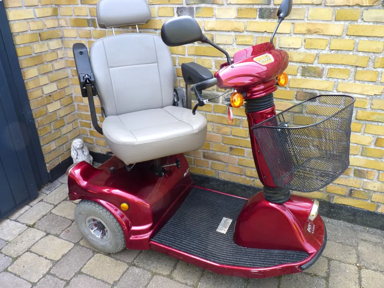 Billede 7 - El scooter, velkørende med gode batterier. 