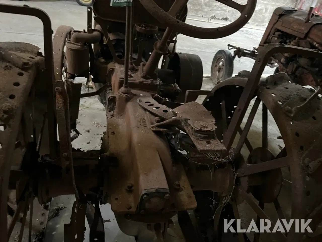 Billede 11 - Veterantraktor Farmall
