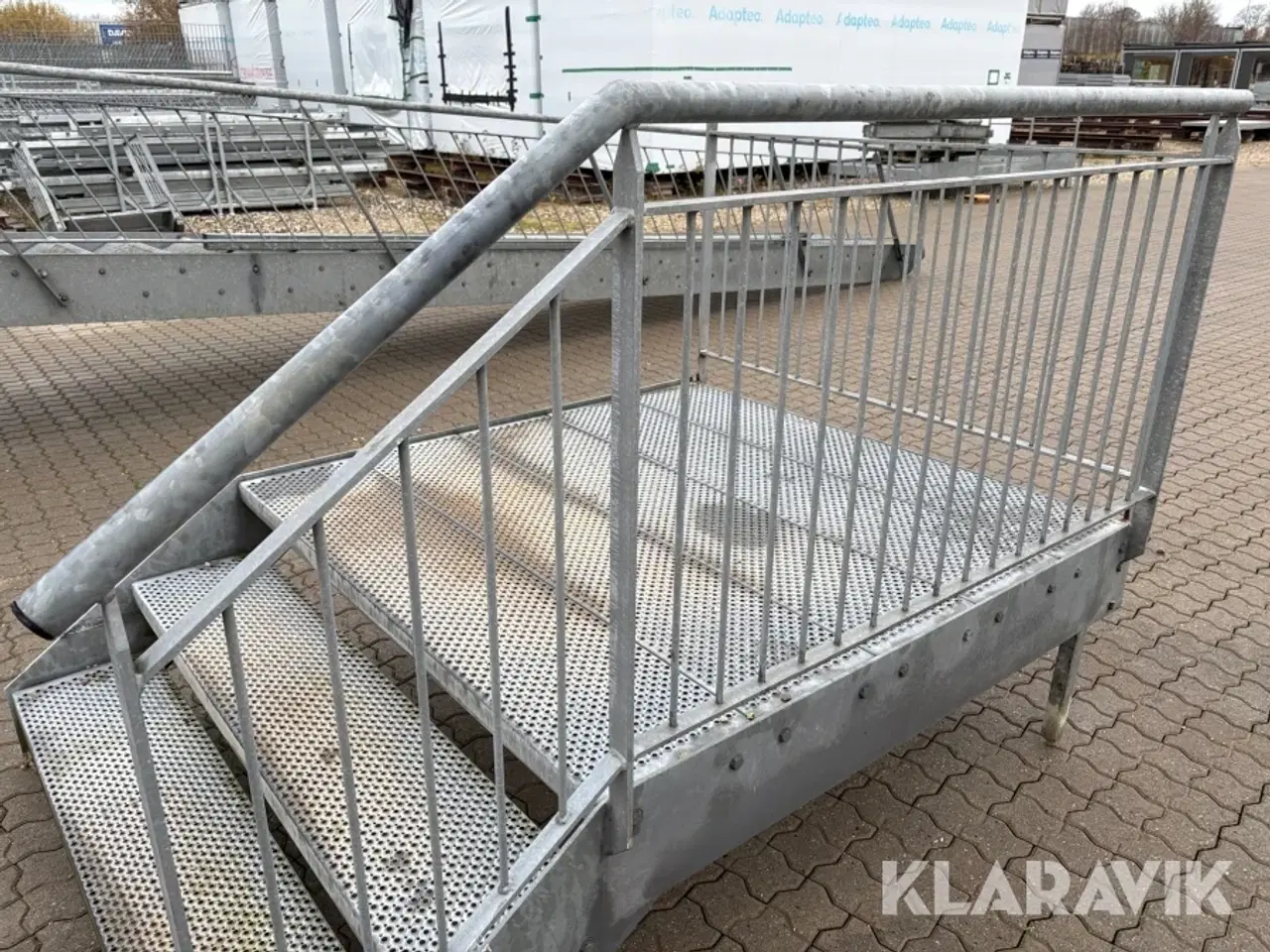 Billede 8 - Trappe med repos