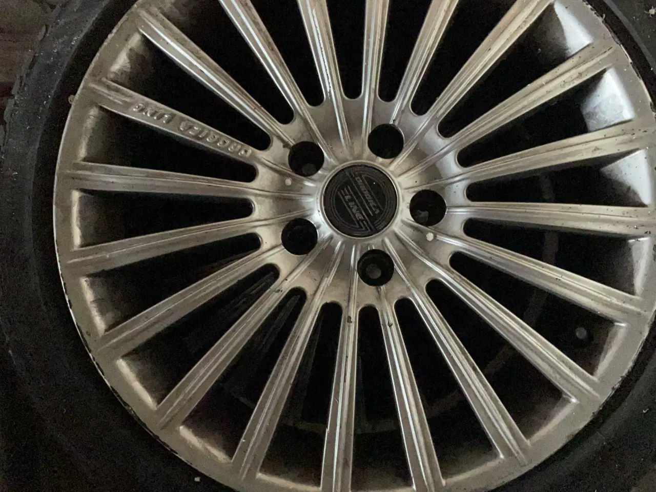 Billede 2 - Nissan fælge 