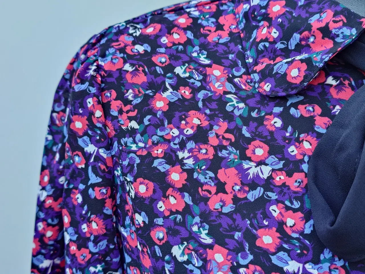 Billede 3 - Ny JDY bluse str l