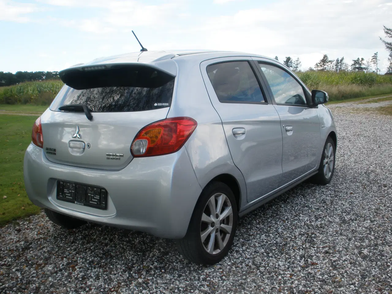 Billede 9 - Mitsubishi Space Star 1,2I 5 dørs