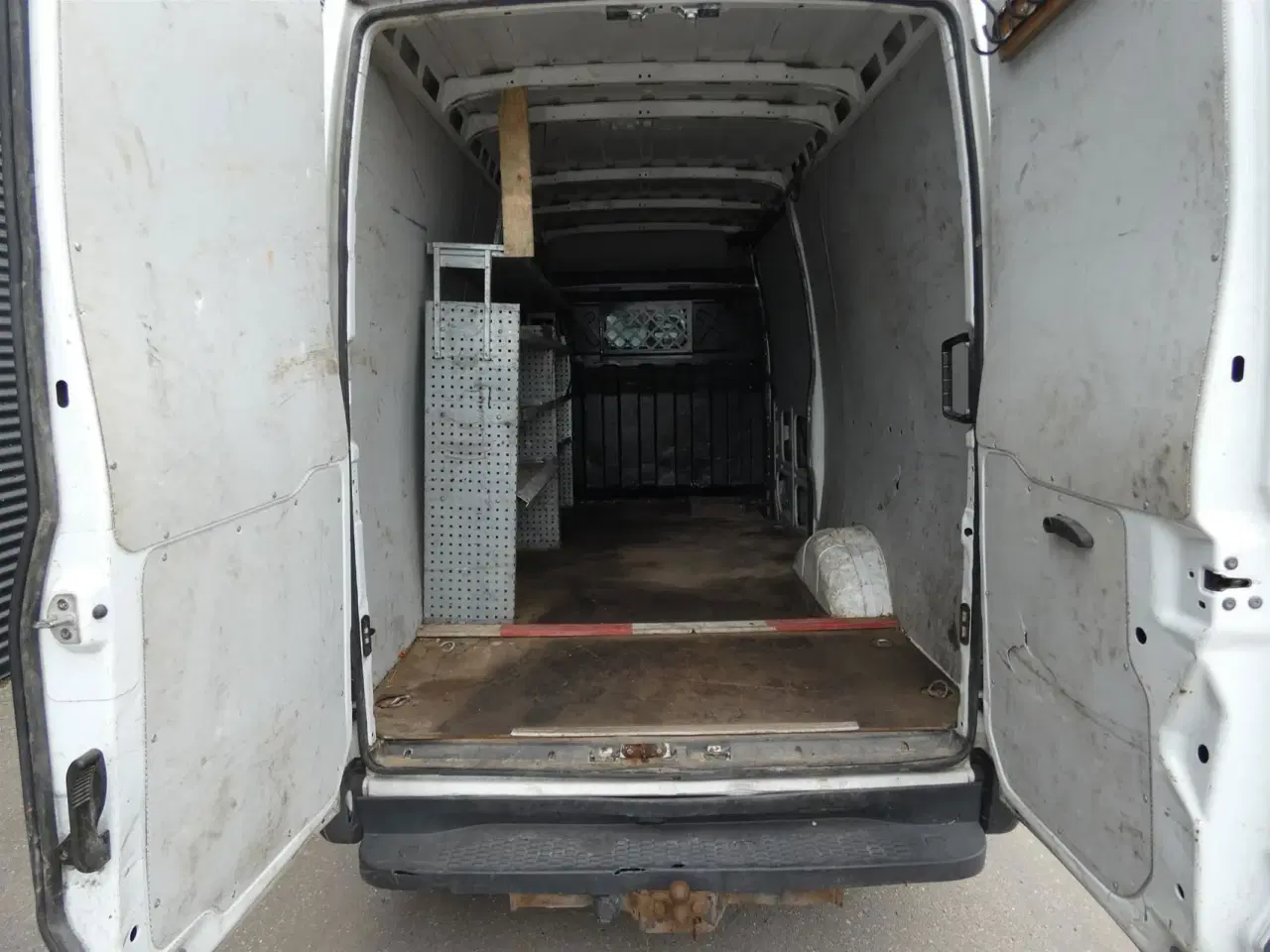 Billede 8 - Iveco Daily 35S16 12m3 2,3 D 156HK Van 8g Aut.