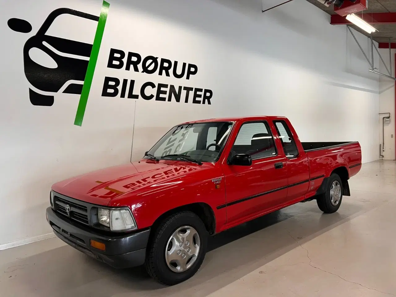 Billede 2 - Toyota HiLux 2,4 D Pick-up X-Cab