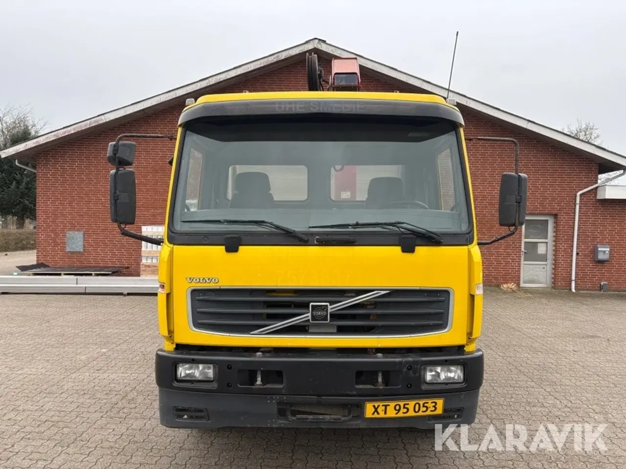 Billede 8 - Lastbil Volvo Fl 18 E 4x2 Luft med HMF 1430 kran