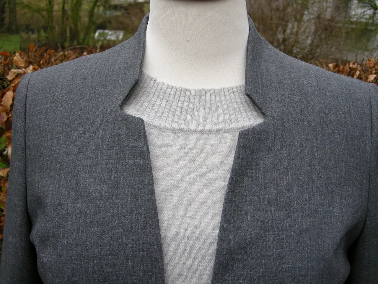 Billede 4 - Figursyet blazer fra CANDA STR. 38, Mellemgrå 