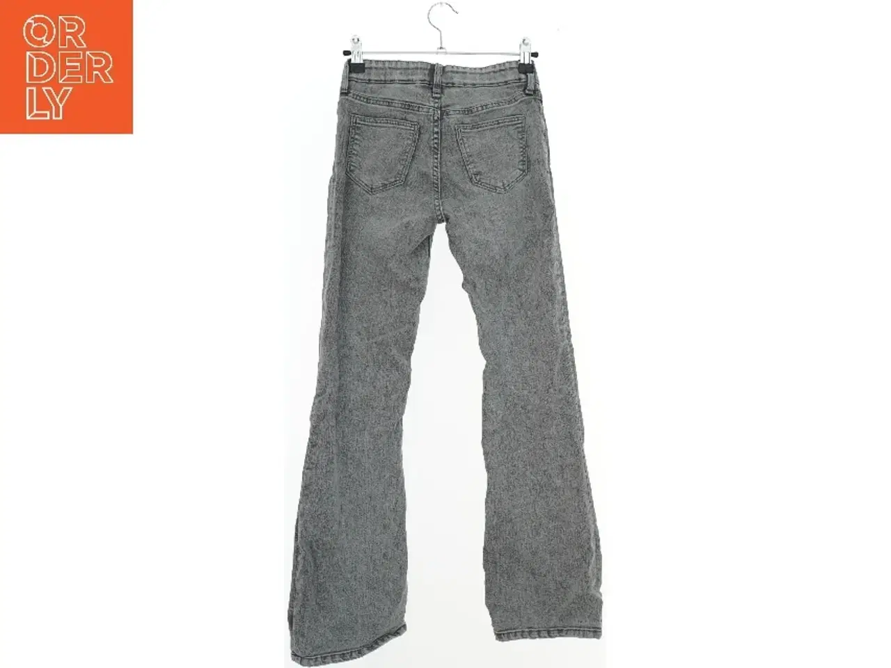 Billede 2 - Grå denim jeans fra H&M (str. 146)