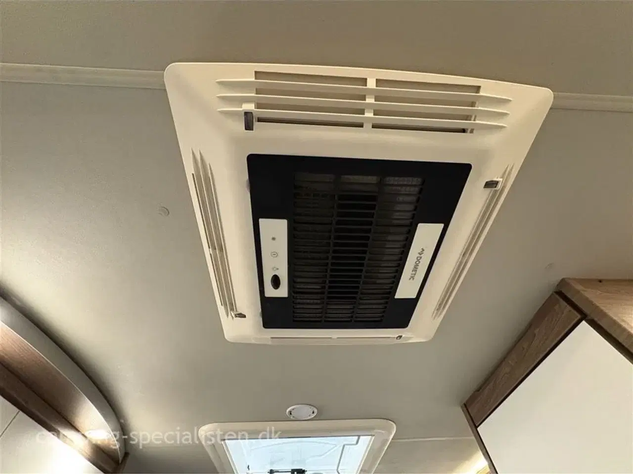 Billede 12 - 2019 - Knaus Sport 400 QD Silver Selection   Den perfekte rejsevogn - Knaus Sport 400 QD Silver Selection fra 2019 - Kan nu opleves hos Camping-Specialisten i Silkeborg